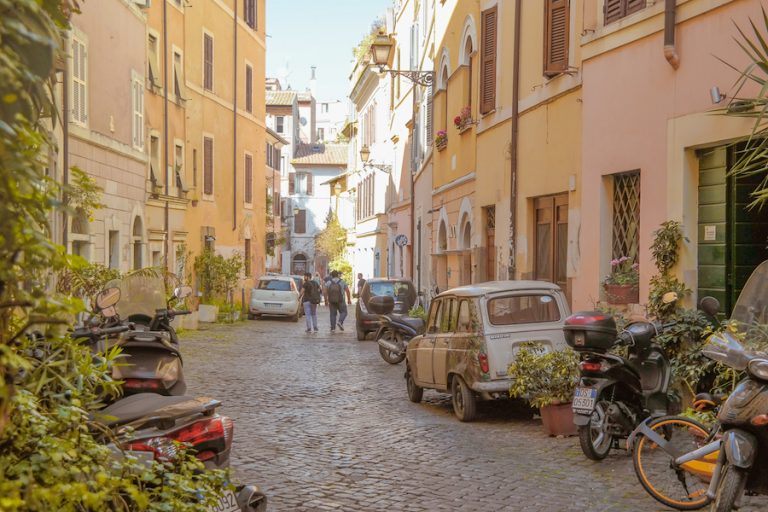 The Ultimate Rome City Guide | Italy | Little Wanderbook.com