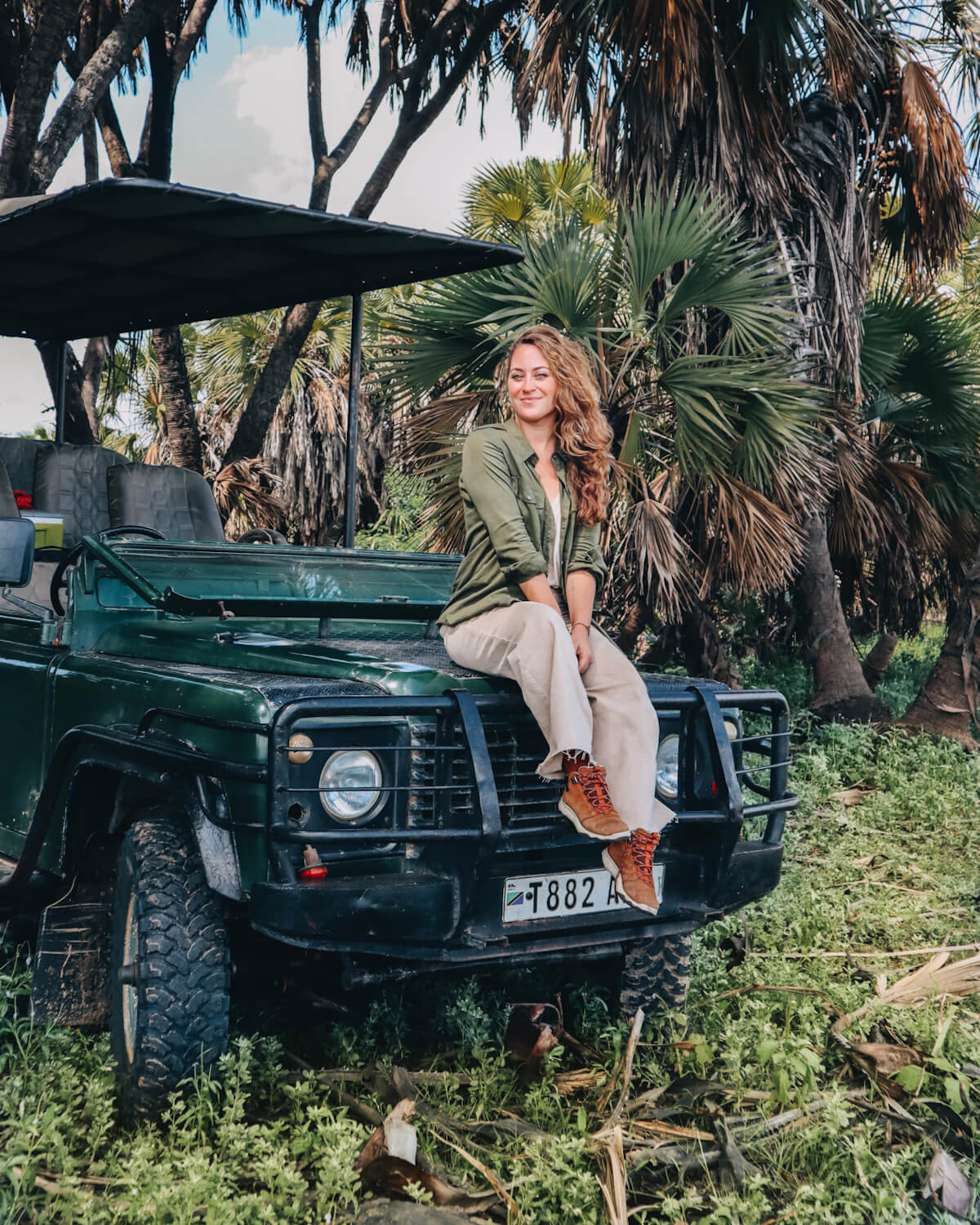 Founder of Little Wanderbook | Solo travel storytelling, SEO strategy and brand collaborations
