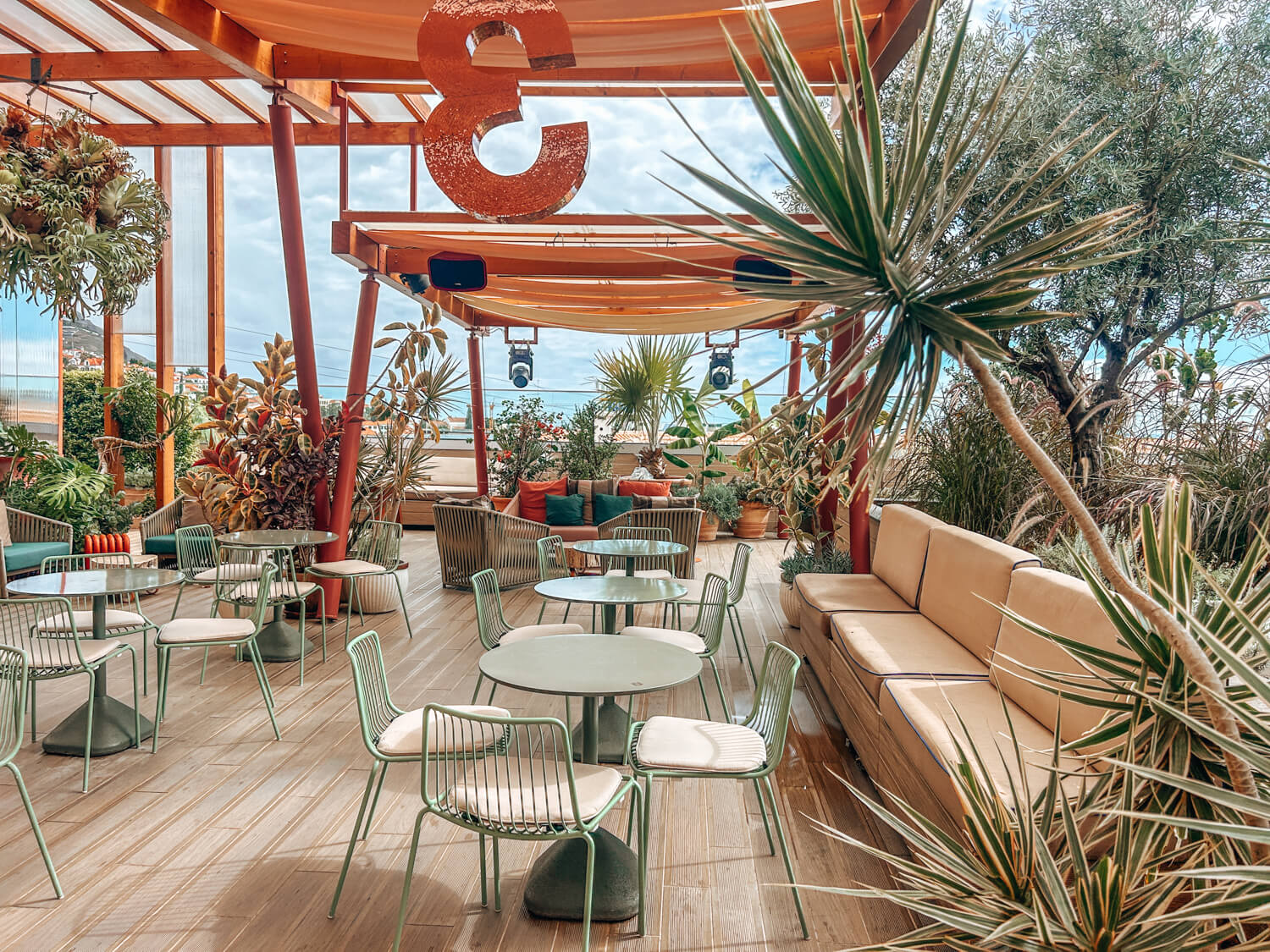 Madeira highlights en tips three house