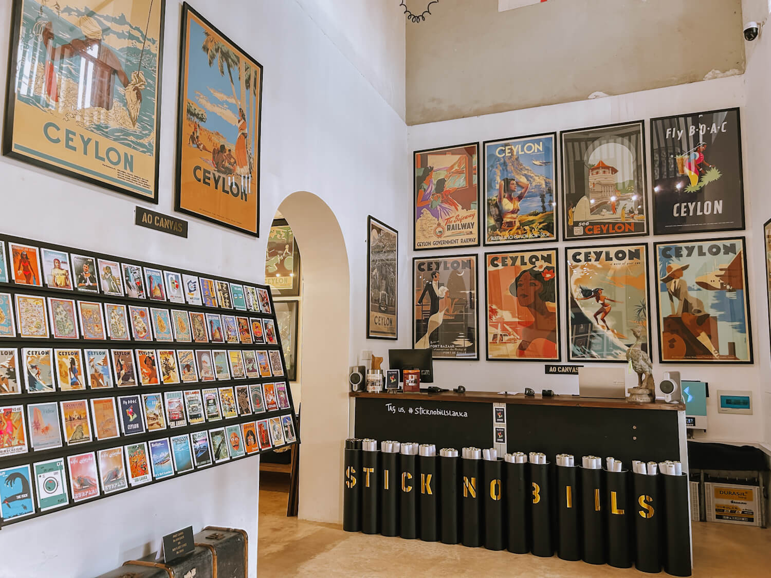 One day of things to do in Galle Fort, Shops
